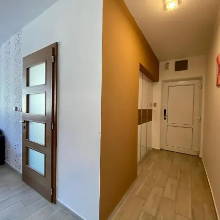 Sárvár Apartman Rubin מראה חיצוני תמונה